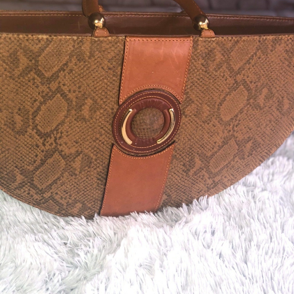 Vintage Roda leather handbag